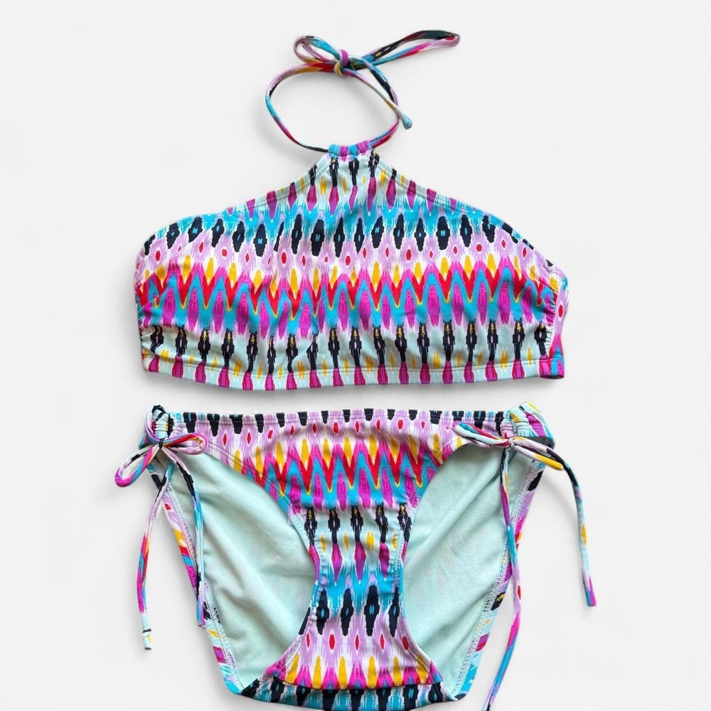 Athleta halter top multicolored bikini.